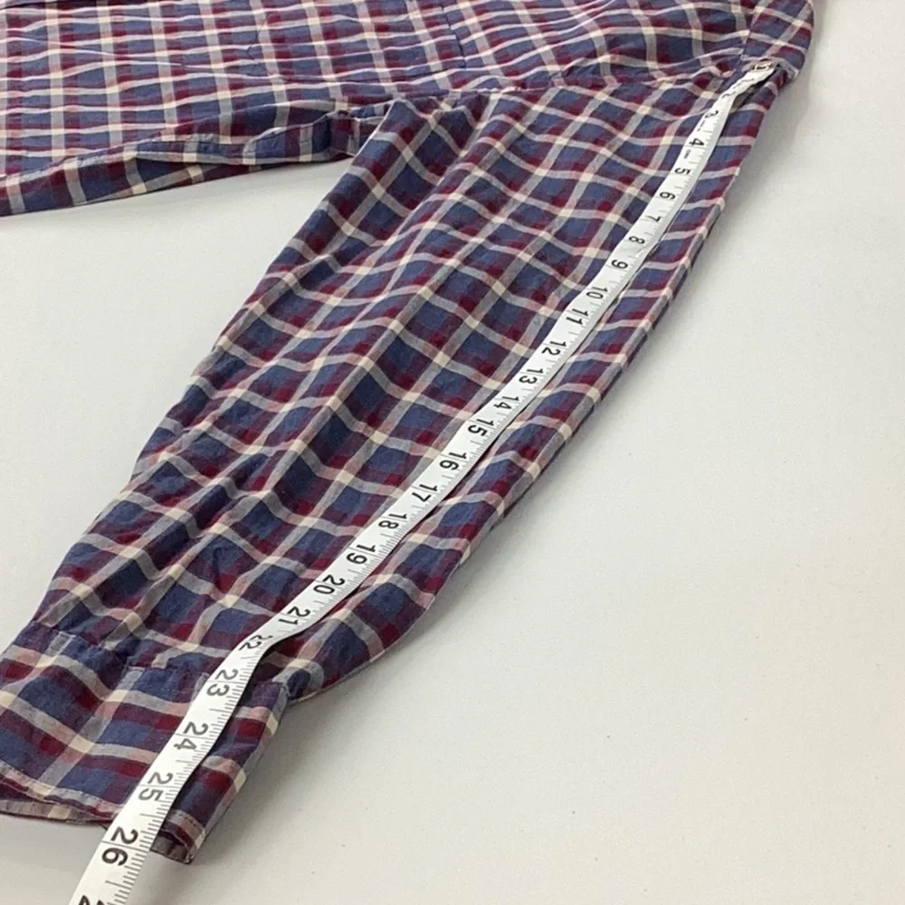 J. Crew Mens Size Large Button Up Shirt.